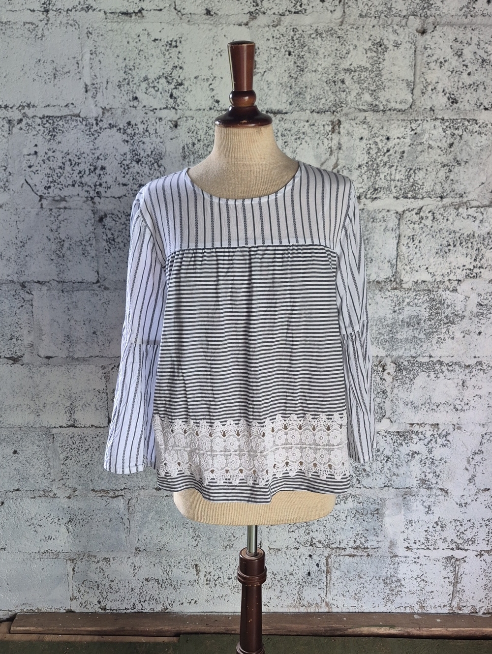 Striped Lace-Trim Peasant Blouse in White and Black